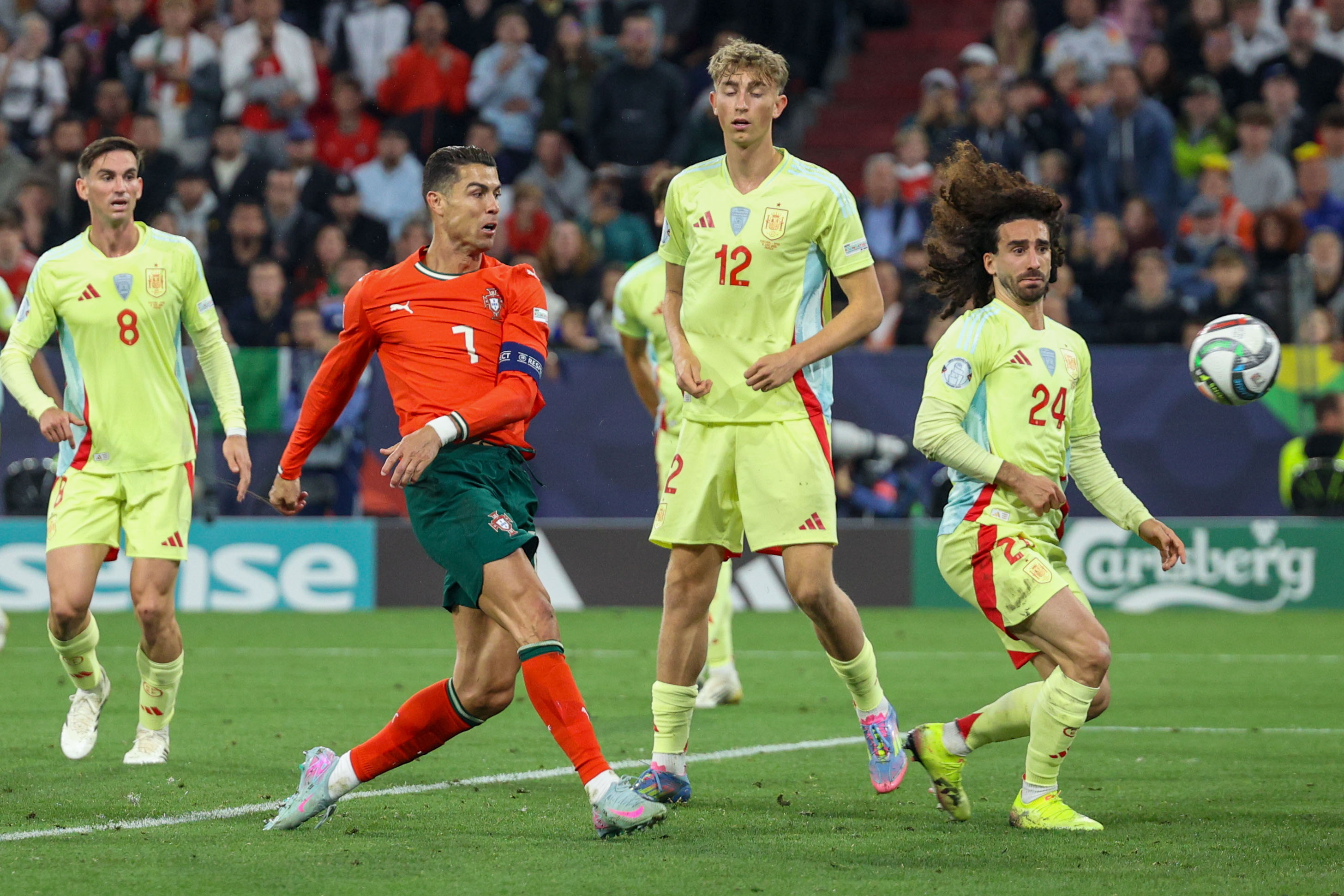 爱游戏登录-葡萄牙击败北马其顿，信心大增