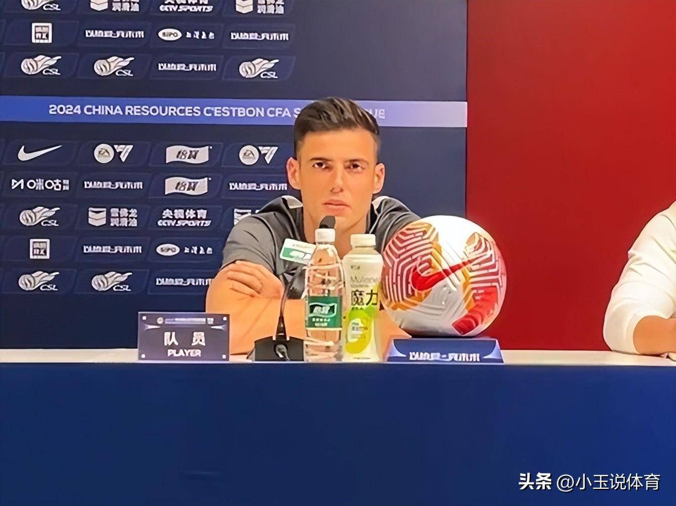 上港新援表现抢眼,立即融入球队的简单介绍 上港新援表现抢眼,立即融入球队的简单介绍